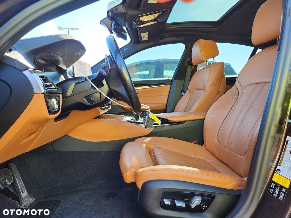 BMW Seria 5 540i xDrive M Sport sport - 7