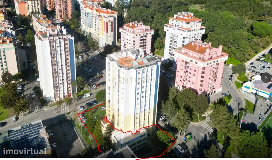 Imóvel comercial 1.000m² + 760 m2  Mercês  com rendimento alto passiv - Grande imagem: 2/31
