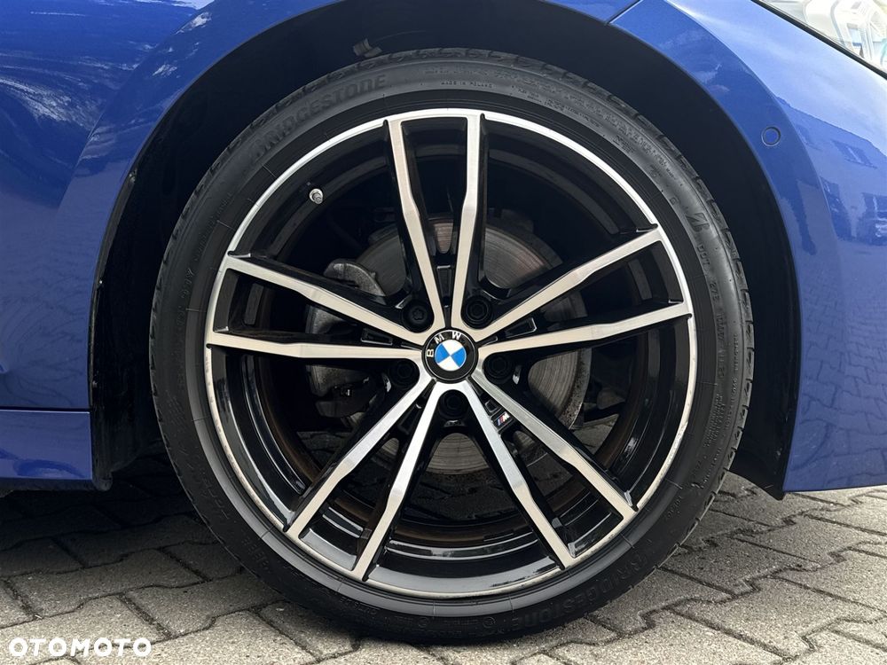 BMW Seria 3 320d xDrive - 6