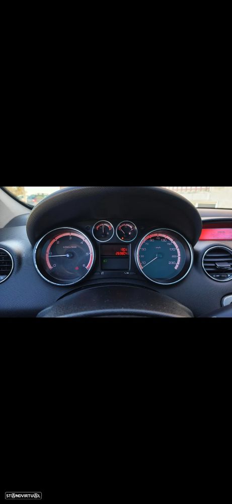 Peugeot 308 SW 1.6 HDi Premium - 8