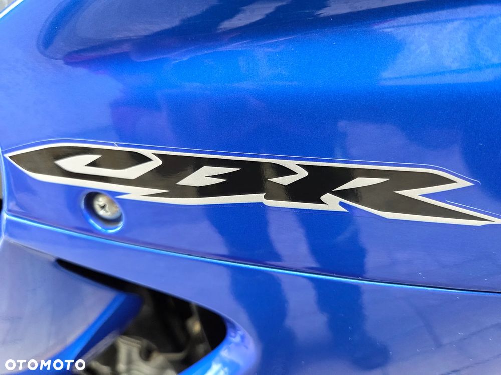 Honda CBR - 17