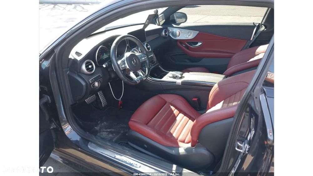 Mercedes-Benz Klasa C AMG 43 4Matic 9G-TRONIC - 11