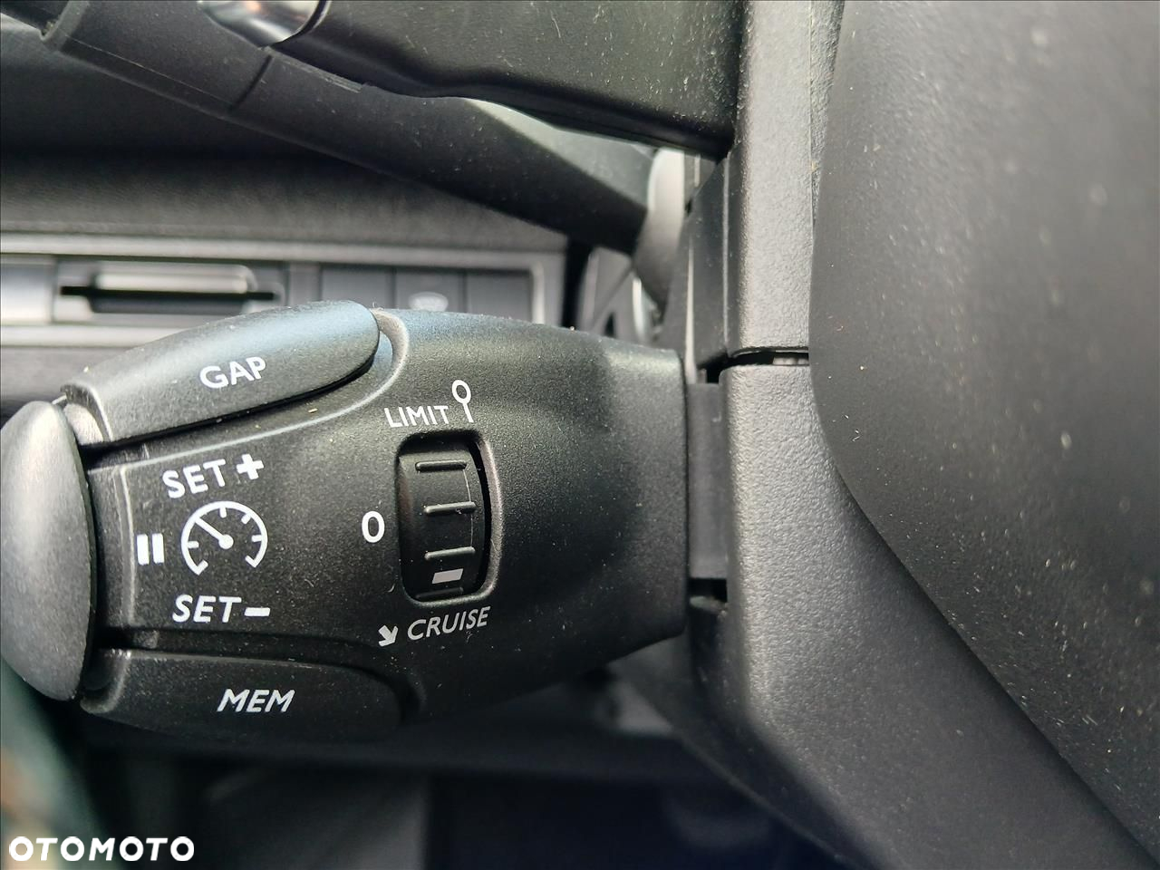 Peugeot 5008 2.0 BlueHDI GT S&S EAT8 - 23