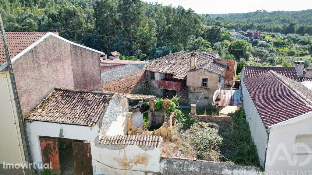 Casa tradicional T3 em Semide e Rio Vide de 174,00 m2 - Grande imagem: 2/29
