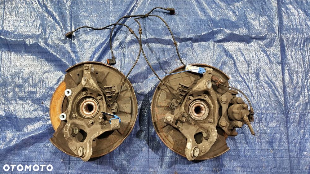 ZWROTNICA TARCZA ZACISK PÓŁOŚ LEWY PRAWY TYŁ MERCEDES CLS W218 3.0 CDI V6 - 9