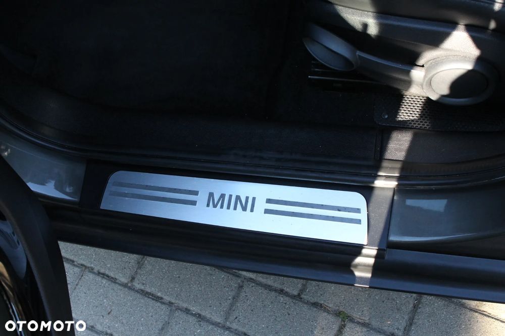 MINI Countryman Cooper D - 18