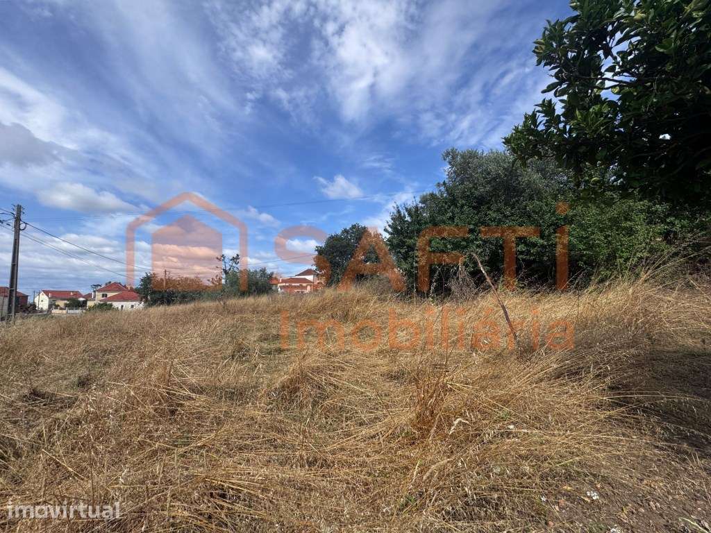 Terreno urbanizável de 807 m² entre Leiria e Pombal - Grande imagem: 5/9
