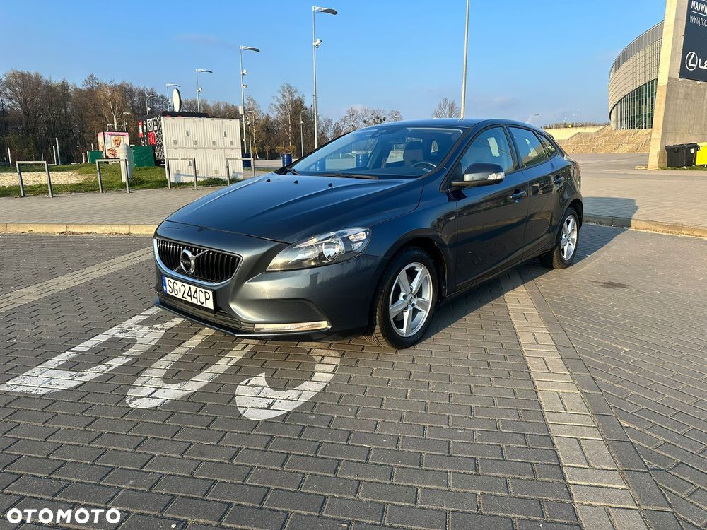 Volvo V40 D2 Drive-E Dynamic Edition - 1
