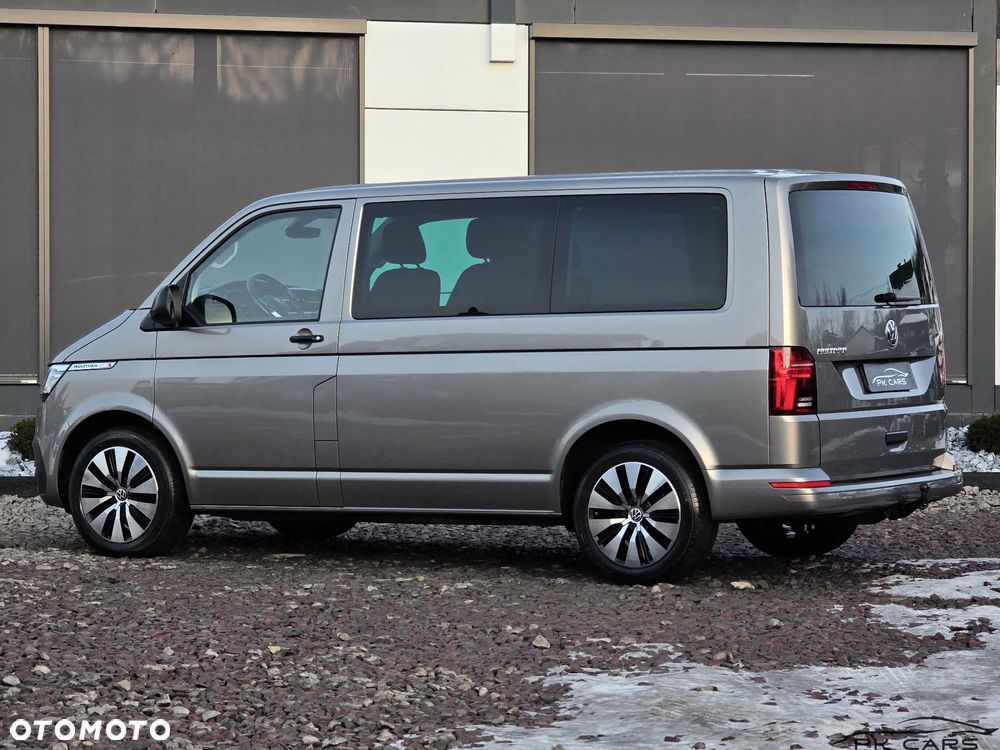 Volkswagen Multivan - 22
