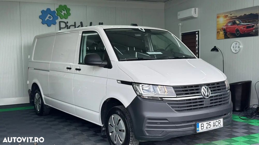 Volkswagen Transporter - 2