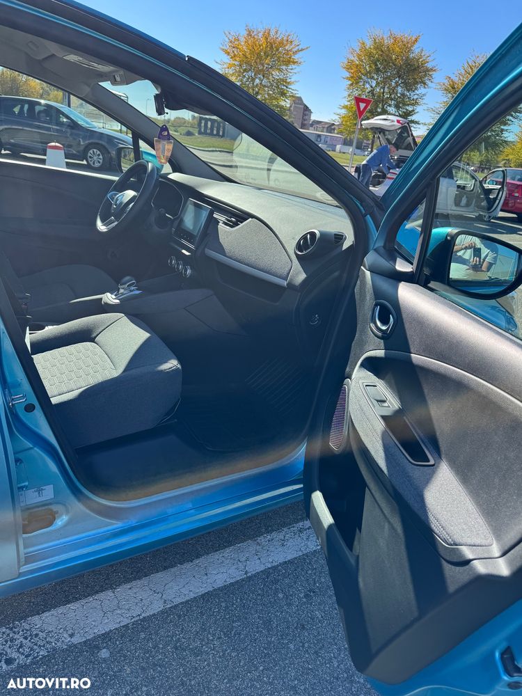 Renault ZOE - 12