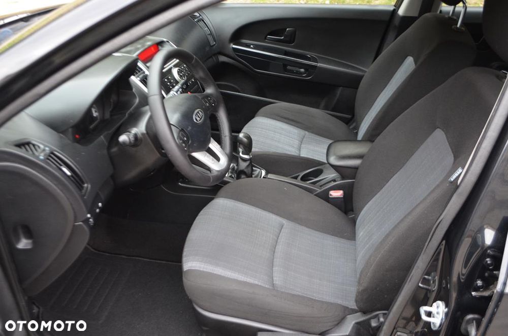 Kia Ceed 1.6 Comfort - 23