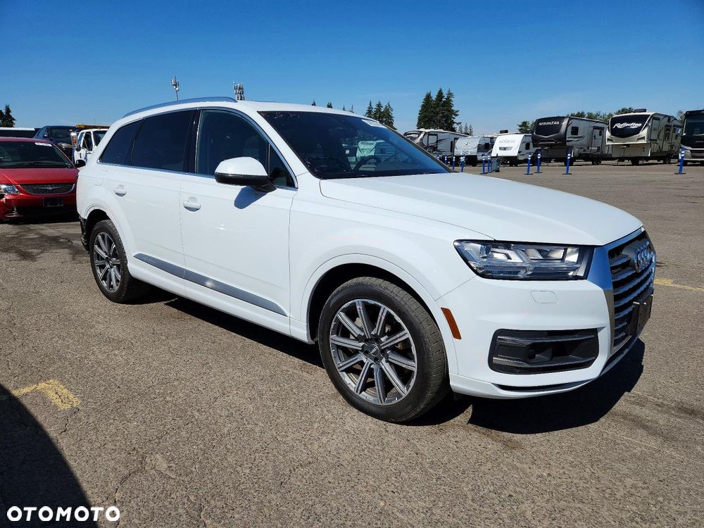 Audi Q7 3.0 TFSI Quattro Tiptronic - 1