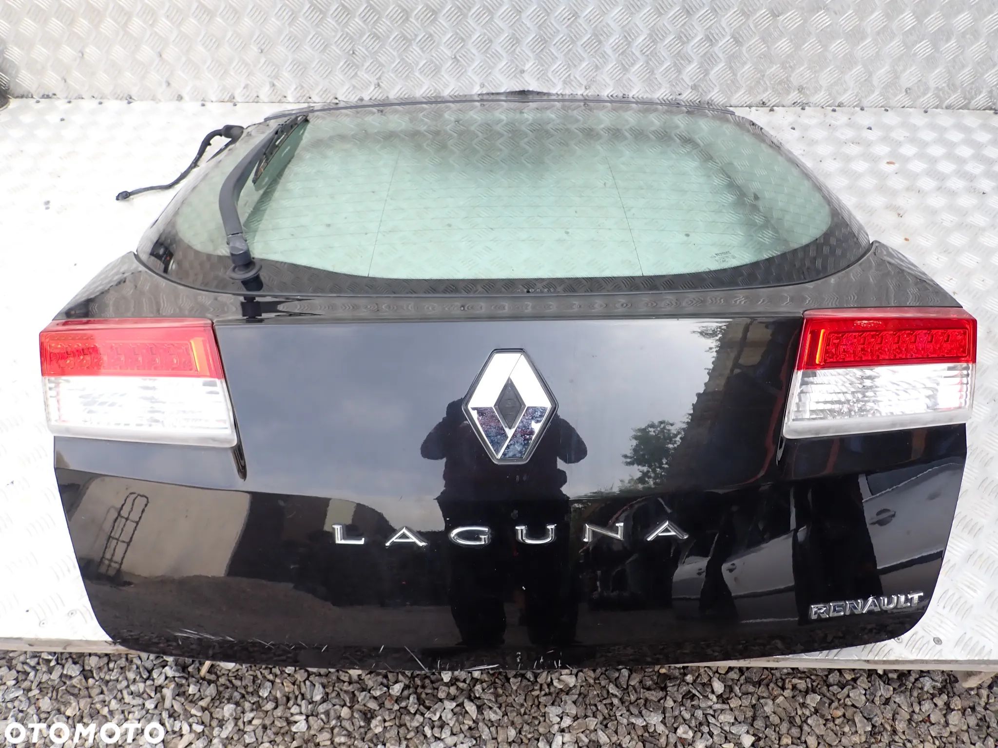 KLAPA KOMPLETNA RENAULT LAGUNA III HB  700 ZŁ - 1