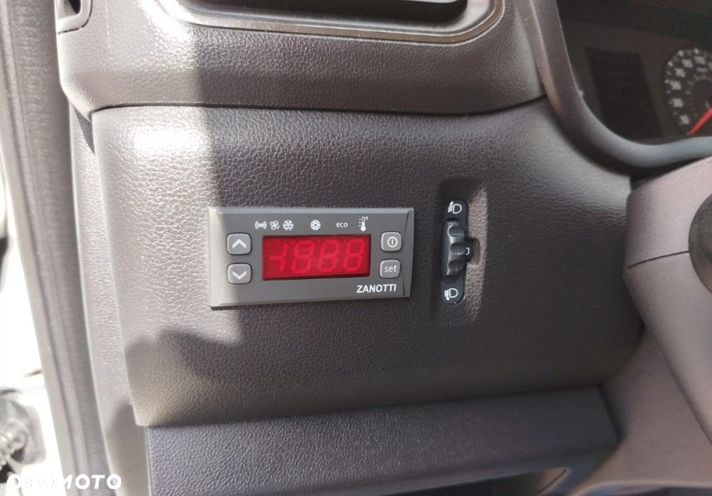 Renault Master - 14