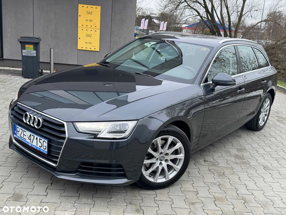 Audi A4 Avant 2.0 TDI S tronic - 2
