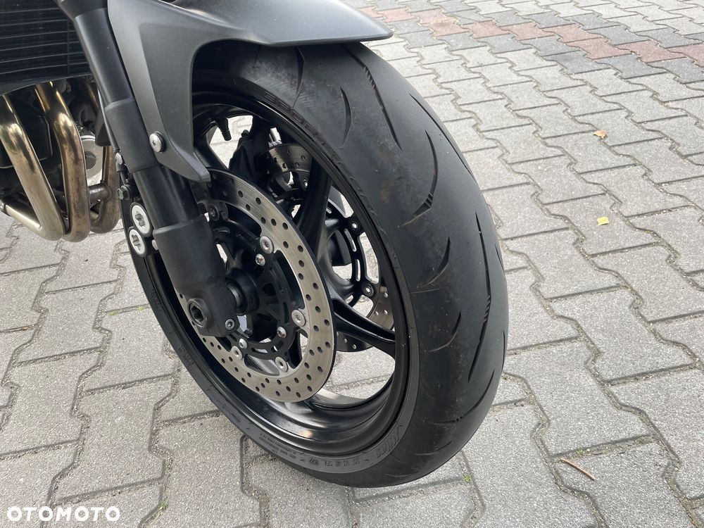Yamaha FZ6 - 13