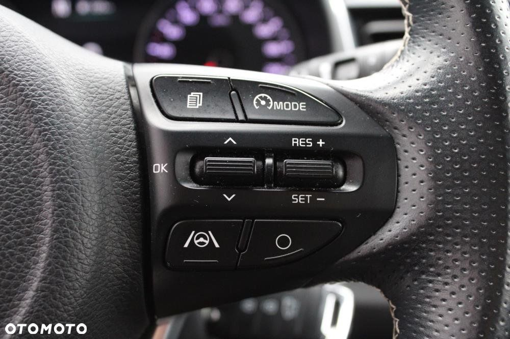 Kia Stonic - 11