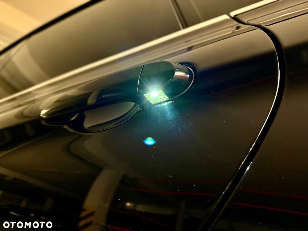 BMW 3GT 320d xDrive Luxury Line - 29