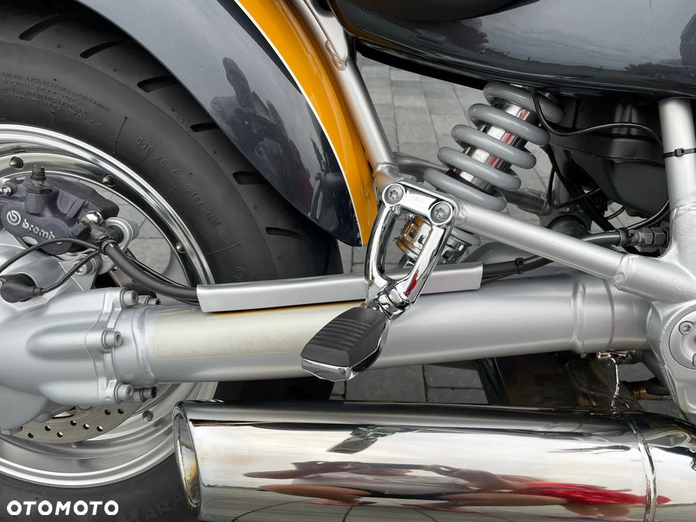 BMW R - 16