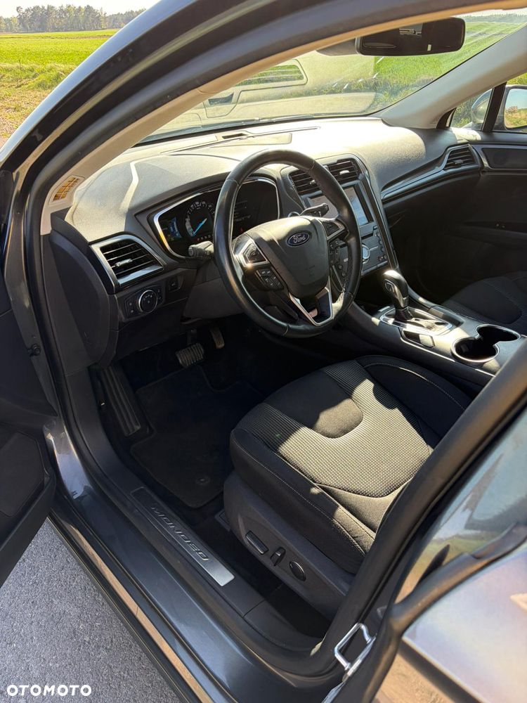 Ford Mondeo 2.0 Hybrid Titanium GPF - 30