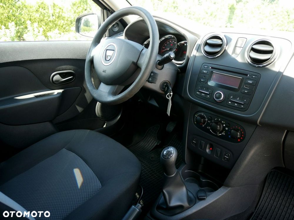 Dacia Logan 1.2 16V Access - 7