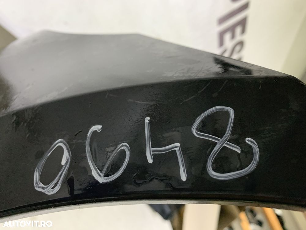 Bara fata VW Passat, B8, facelift, Highline, 2019, 2020, 2021, 2022, 2023, cod origine OE 3G0807221F, cu gauri pentru senzori de parcare (4). Are o minifisura in partea dreapta jos, nu se vede daca este cromul clipsat. - 11