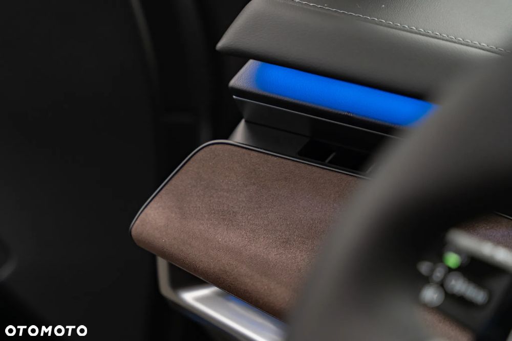 BMW Seria 7 740 xDrive mHEV sport - 27