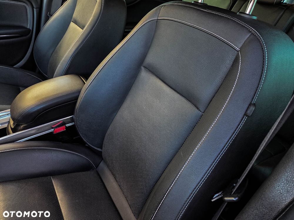 Opel Zafira Tourer 2.0 CDTI ecoFLEX Start/Stop Business Innovation - 10