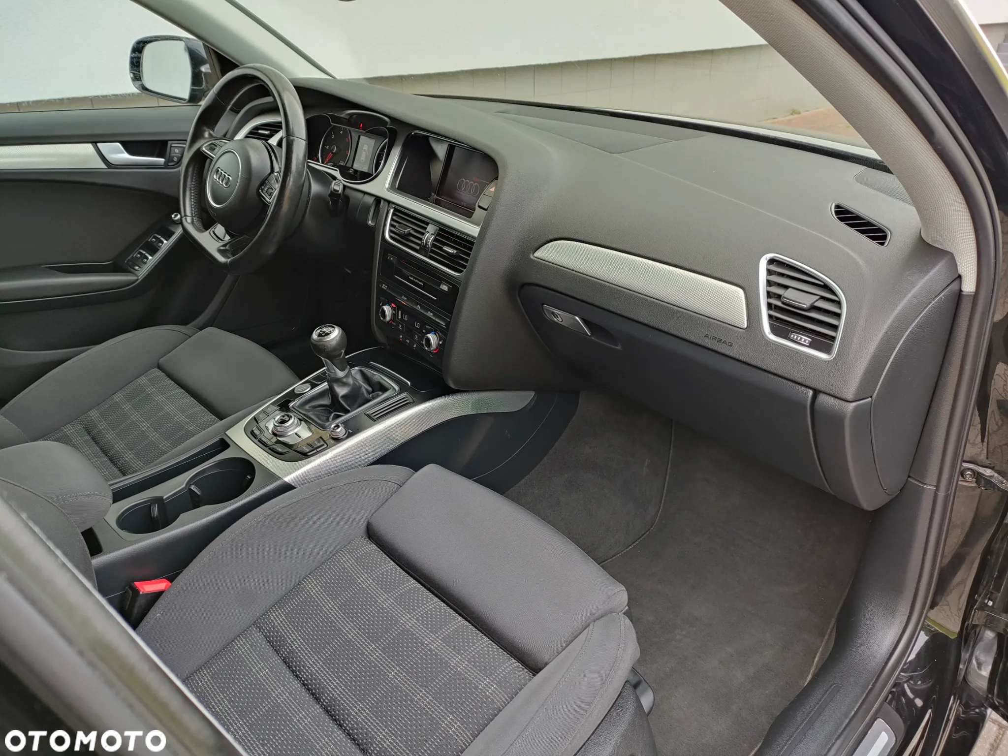 Audi A4 Avant 2.0 TDI - 16