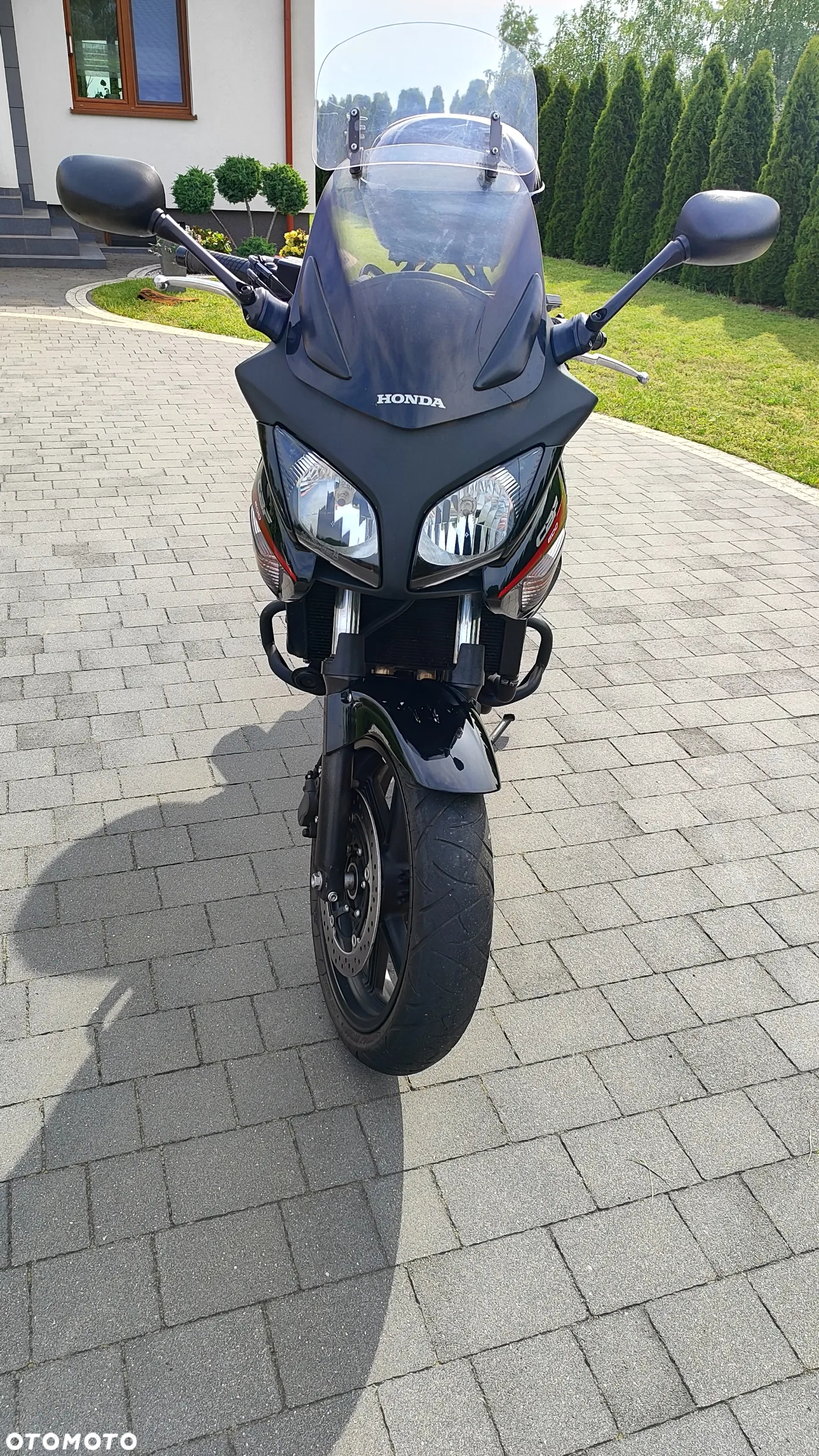 Honda CBF - 23