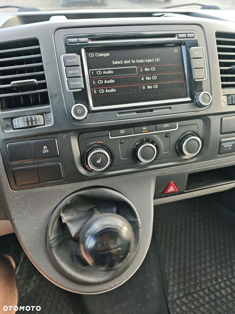 Volkswagen Transporter - 18