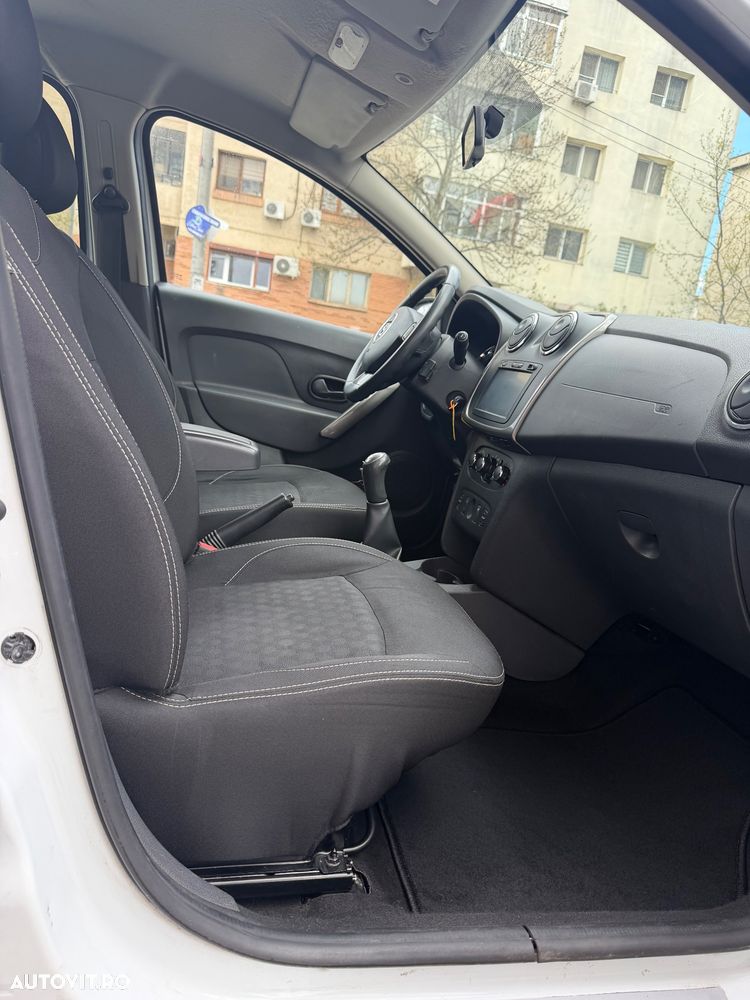 Dacia Logan MCV TCe 90 Prestige - 8