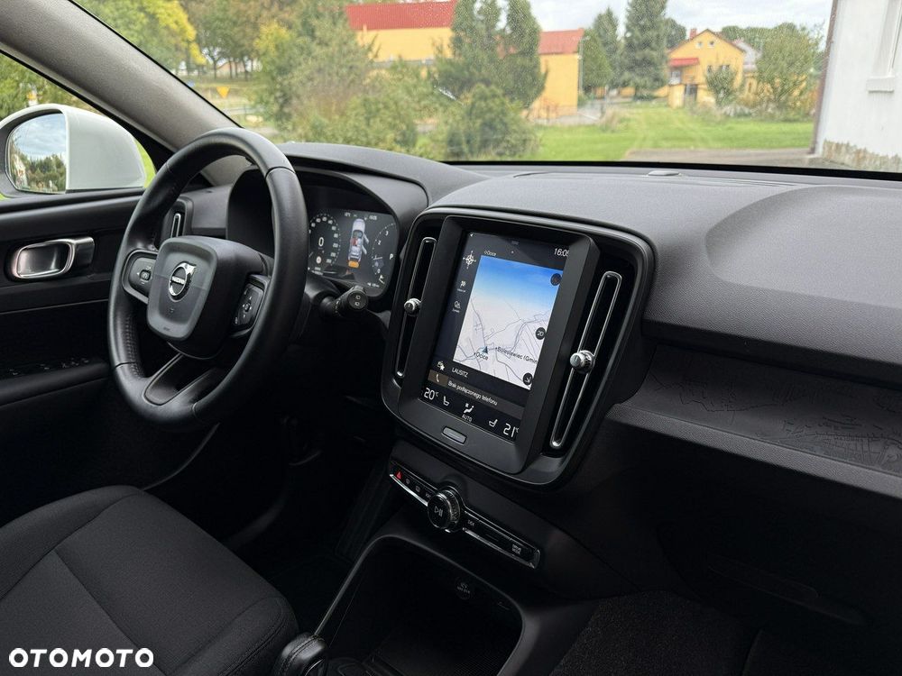 Volvo XC 40 T4 Geartronic Momentum - 19