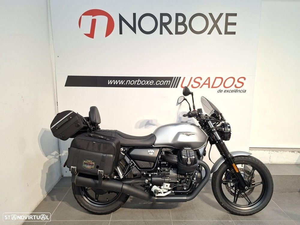 Moto Guzzi V7 Stone - 1