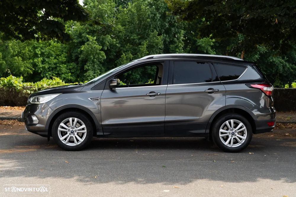 Ford Kuga 1.5 TDCi EcoBlue Titanium - 29