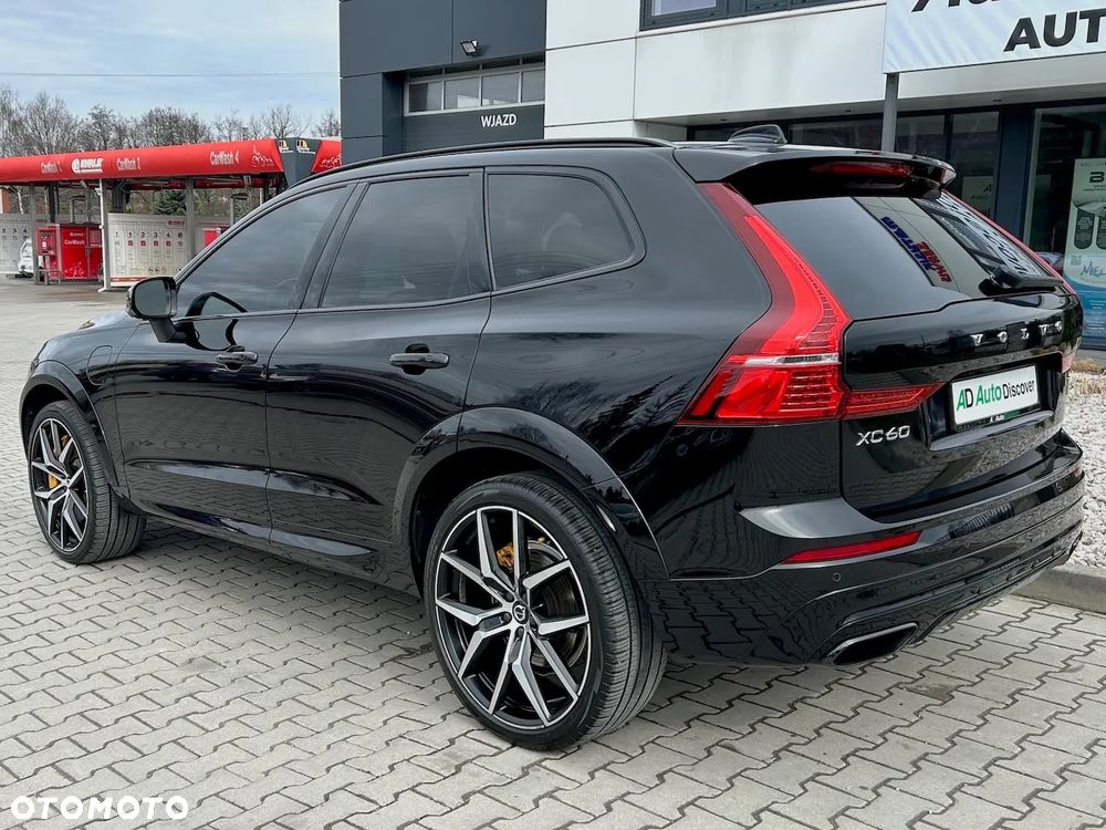 Volvo XC 60 - 4