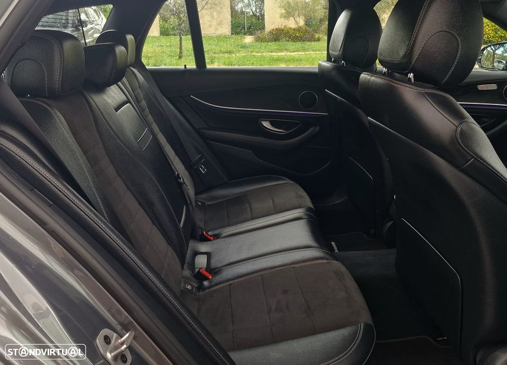 Mercedes-Benz E 300 de 9G-TRONIC AMG Line - 16