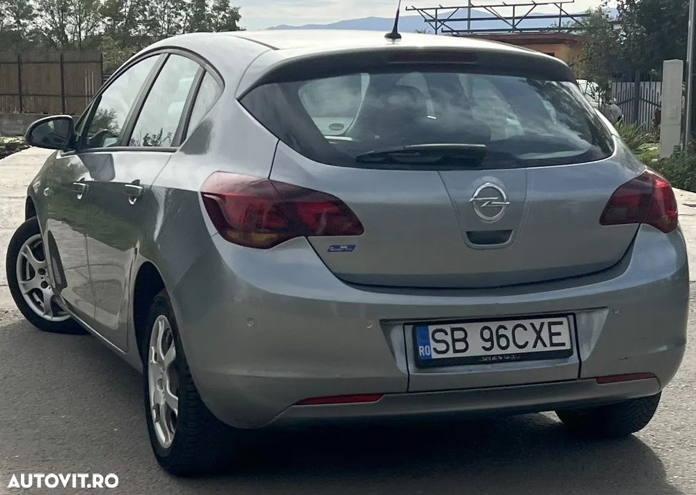 Opel Astra 1.7 CDTI Caravan DPF - 5