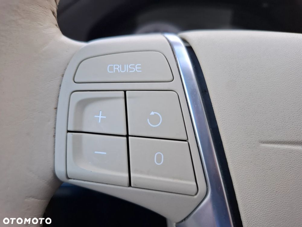 Volvo XC 60 D5 AWD Summum - 15