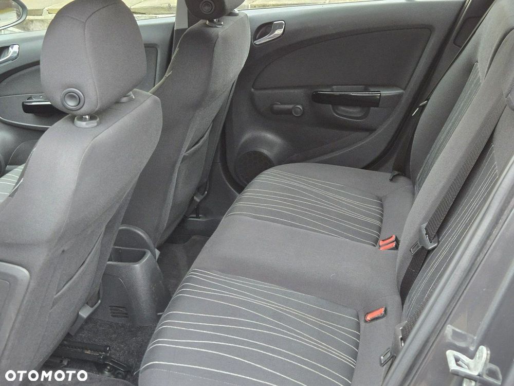 Opel Corsa 1.2 16V 111 - 9