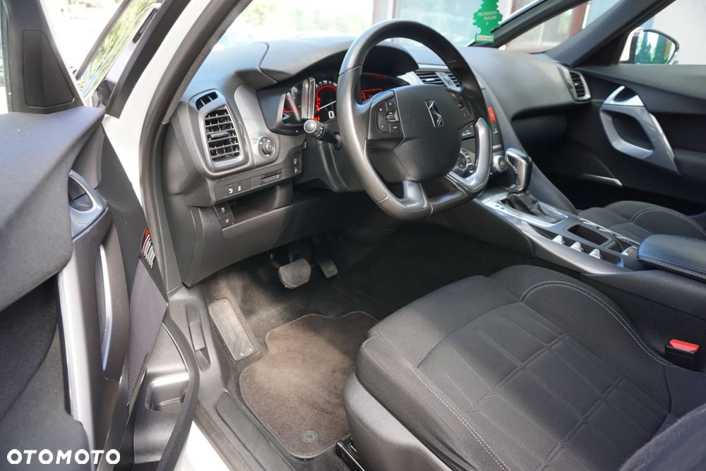 Citroën DS5 2.0 BlueHDi SportChic EAT6 - 8