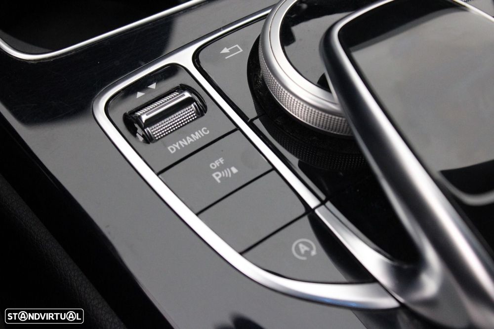 Mercedes-Benz c-200 d AMG Line Aut. - 27