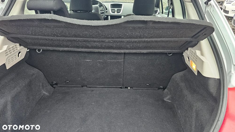 Peugeot 207 1.4 16V Presence - 12