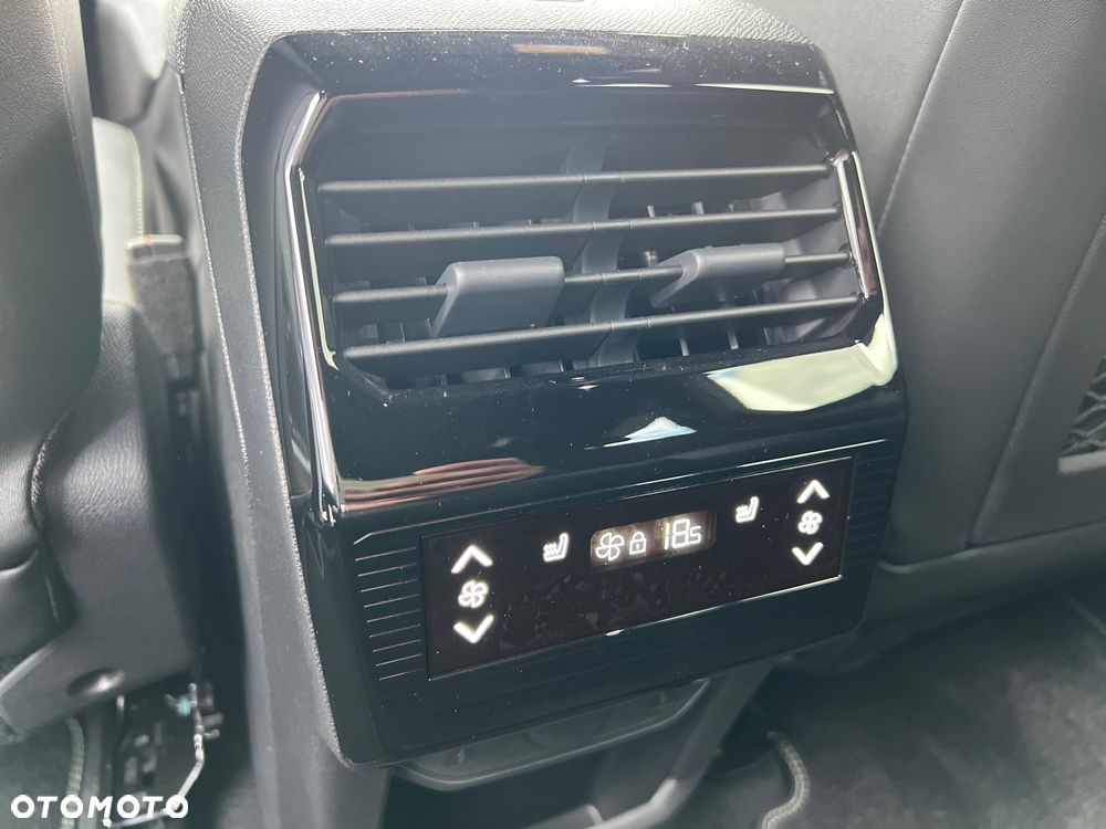 Peugeot 5008 1.2 PureTech mHEV GT S&S e-DCS6 - 20