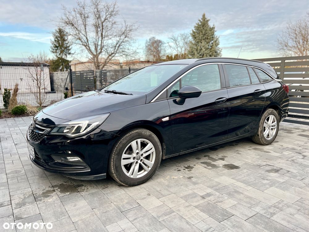 Opel Astra 1.4 Turbo Start/Stop Business - 9