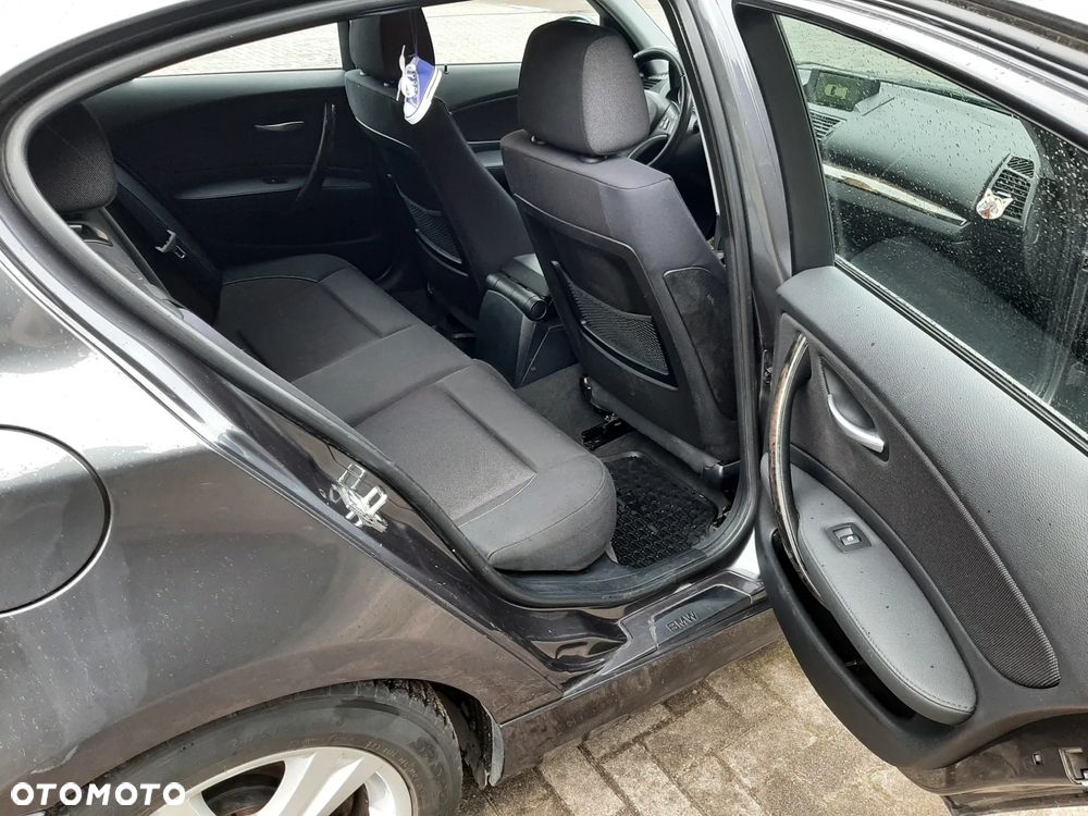 BMW Seria 1 118d DPF - 17