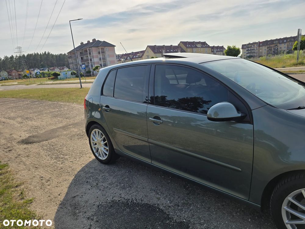 Volkswagen Golf 2.0 TDI DPF GT Sport - 5