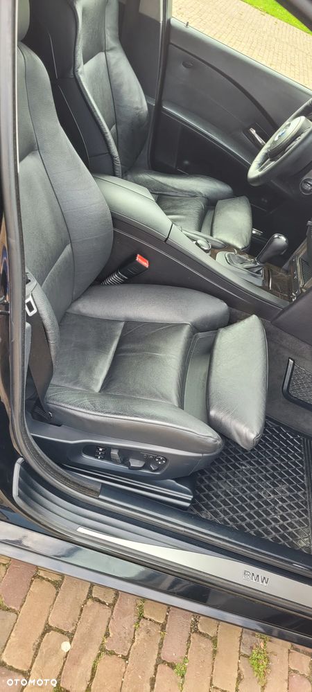 BMW Seria 5 - 32