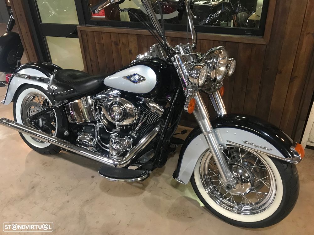 Harley-Davidson FLSTC Heritage Softail - 6